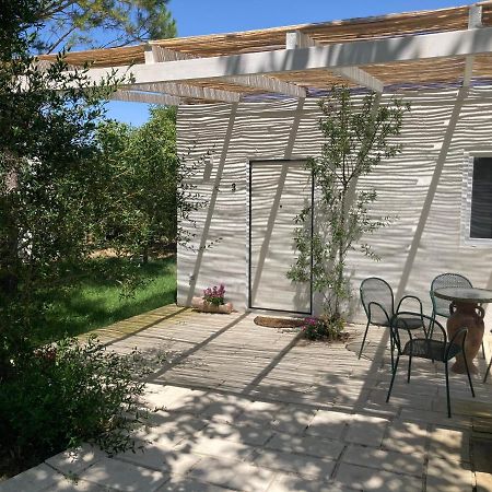 Agriturismo Tenuta La Monaca Aradeo Екстериор снимка
