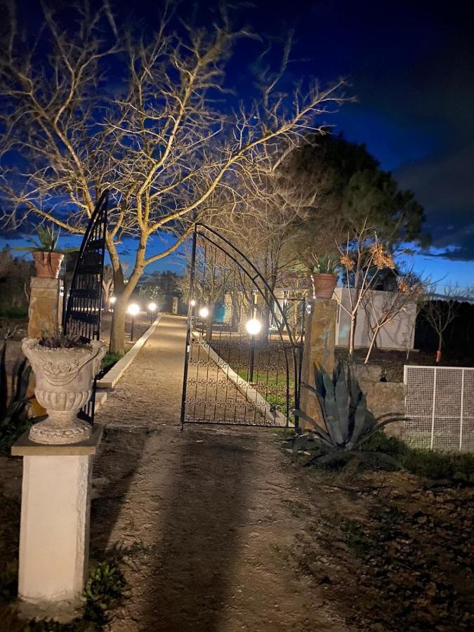 Agriturismo Tenuta La Monaca Aradeo Екстериор снимка