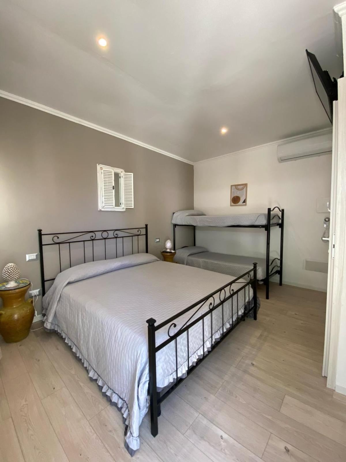Agriturismo Tenuta La Monaca Aradeo Екстериор снимка
